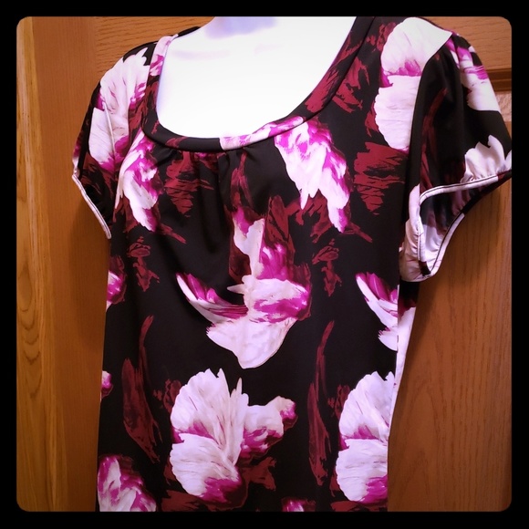 Worthington Tops - 2/$15 Worthington Floral Top-XL